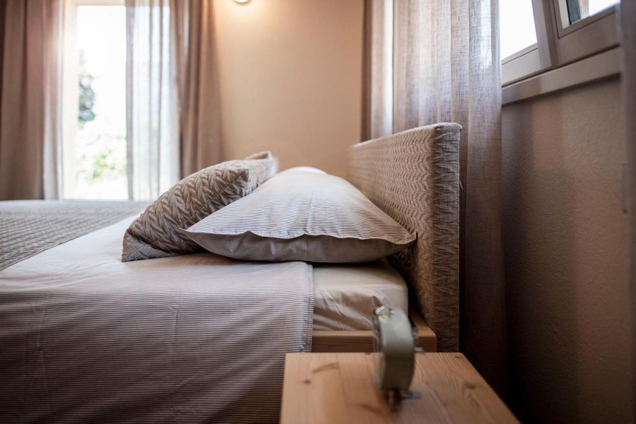 Apartament Weingut Kornell - Schafferhaus Cosmas Und Zeder Terlan Zewnętrze zdjęcie